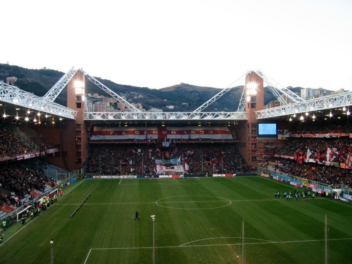 Ferienwohnung Mansarda Sotto Le Stelle Genua Exterior foto